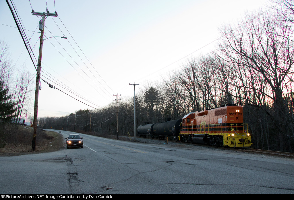 QGRY 3537 on 515 at Hotel Rd. on the Lewiston Branch